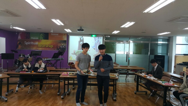 ae94ed7c0292bb0f6af9010b34932cce_1451360